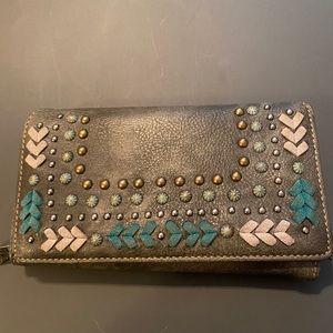 Montana West Wallet